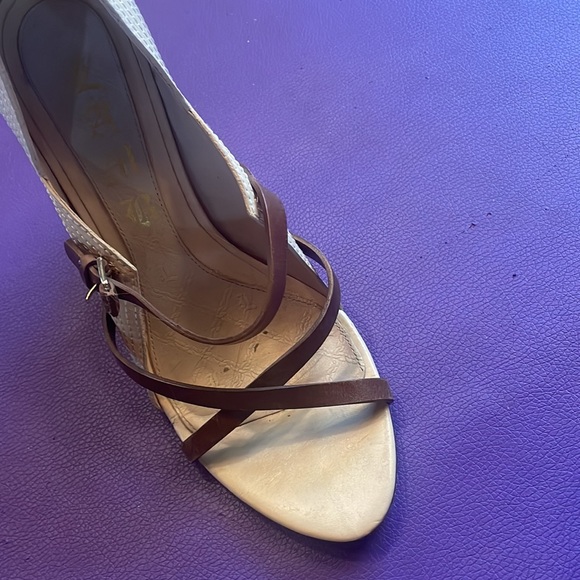 L.A.M.B. Gwen Stefani raffia leather wedge sandals sz6.5 espadrille heels - Picture 4 of 5